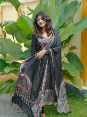 PURE MODAL SILK HANDBLOCK SUIT