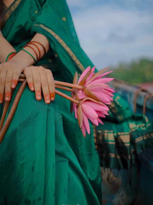 PURE MAHESWARI COTTON SILK HANDLOOM SAREE-AKHILA GREEN - Image 4