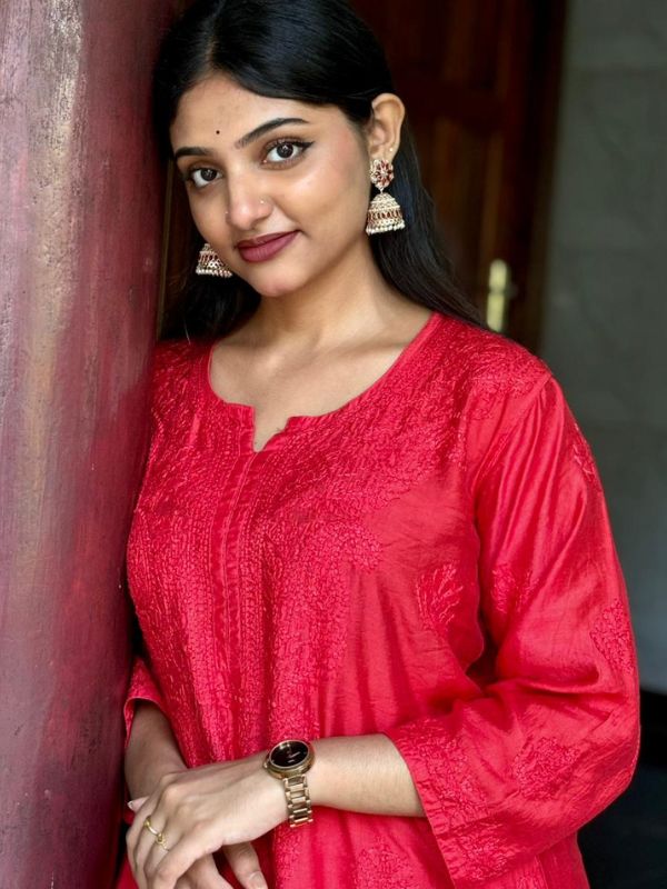 CHIKANKARI chanderi3D WORK-RED SHADE TOP - Image 5