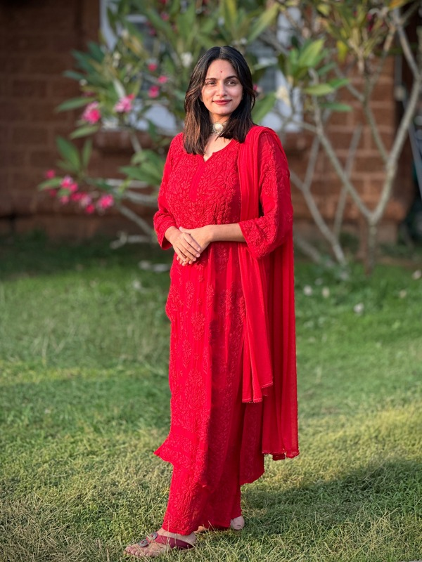 CHIKANKARI Viscose Georgette top and pant With 6D Work-RED(DUPATTA INCLUDING)