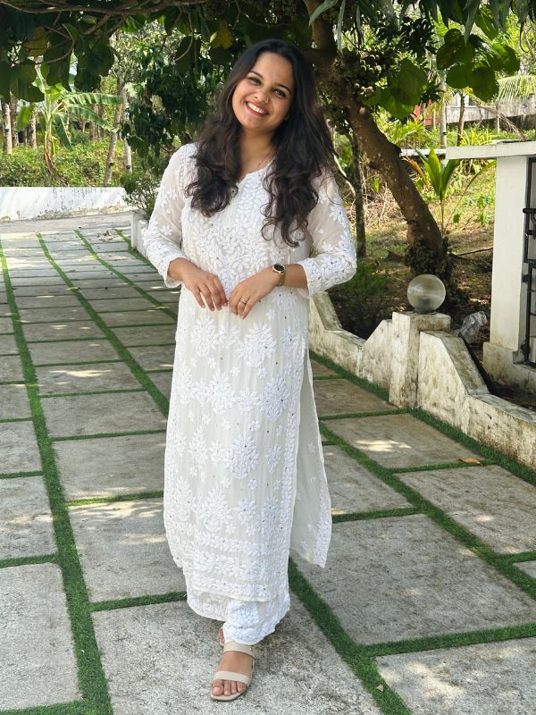 CHIKANKARI Viscose Georgette 6D top(mukesh work) AND Bottom-aruna white - Image 4