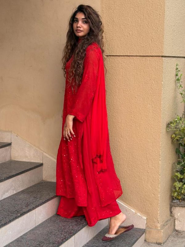 CHIKANKARI Viscose Georgette top and pant with mukesh- RED(DUPATTA INCLUDING) - Image 5