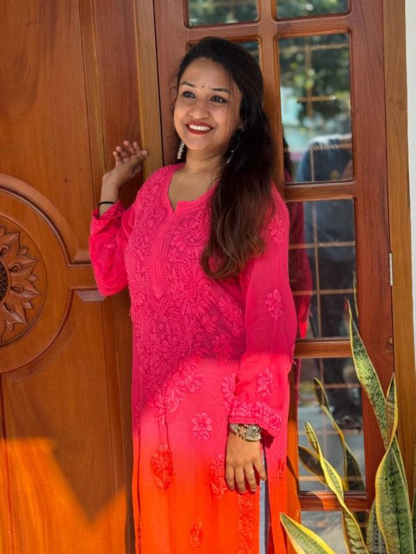 CHIKANKARI Viscose Georgette 3D WORK-SHADED PINK AND ORANGE TOP - Image 4